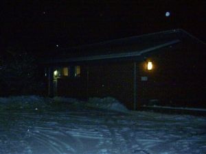 030103_snowhouse.jpg