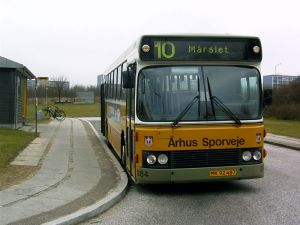 030318_bus.jpg