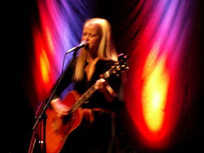 Tina Dickow